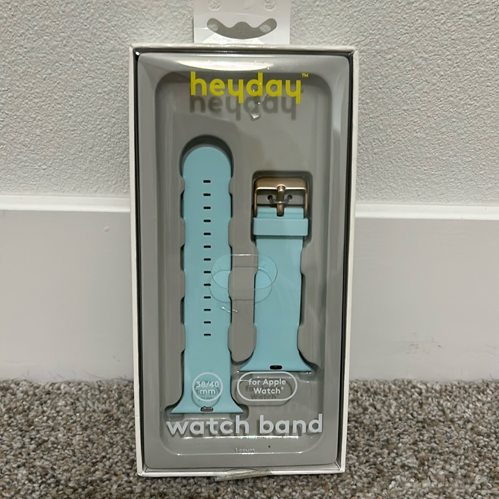 NWT! Heyday Sea Foam 38/40mm Apple Watch Band